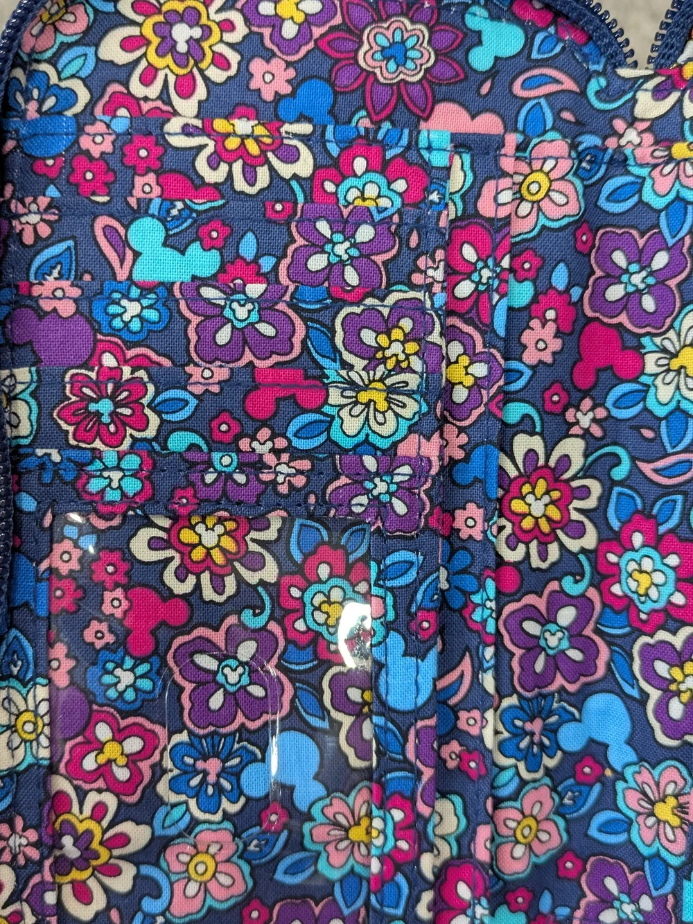 Vera Bradley Disney Mickey Wallet Wristlet Double Zip Phone Pocket - Picture 7 of 16